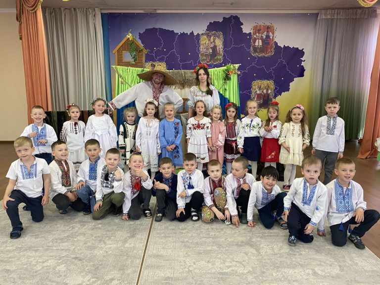 Яскравий день вишиванки в ЗДО