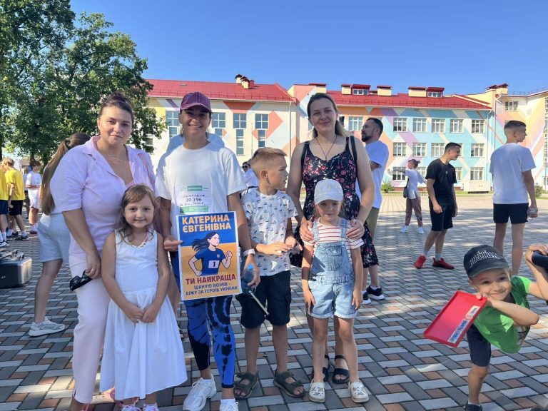 “Шаную Воїнів, біжу за Героїв України”